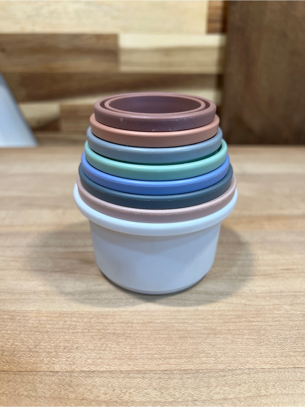 Mushie Stackable Nesting Cups - Pastel Multi-Color Set (8)